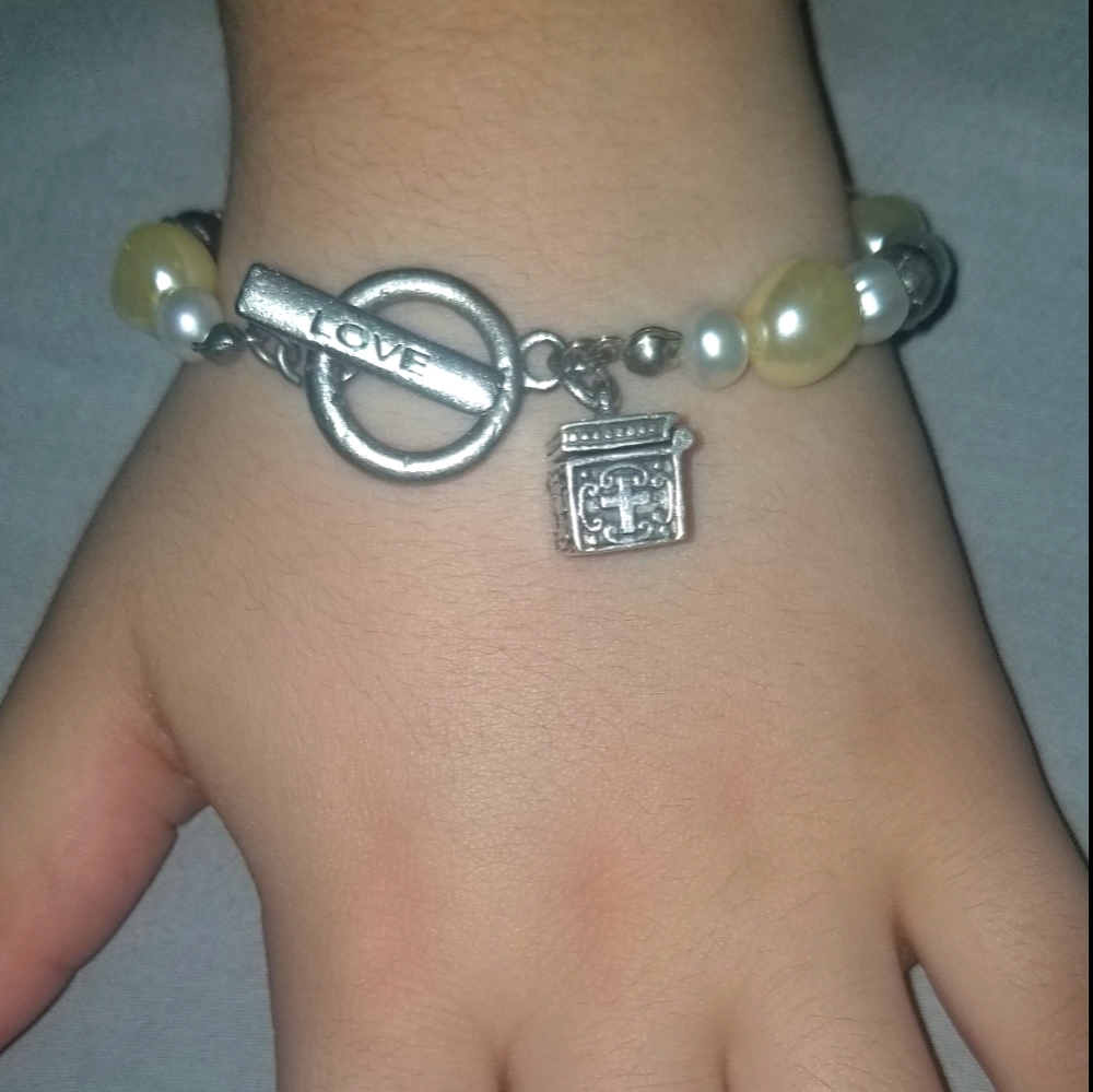 Faux Pearl bracelet